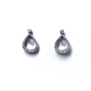 18ct White Gold Diamond Drop Earrings