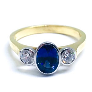 18ct Yellow Gold Sapphire & Diamond Three Stone Ring