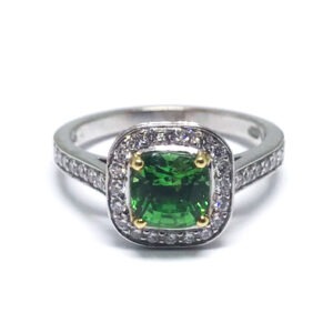 18ct White Gold Tsavorite Garnet & Diamond Ring